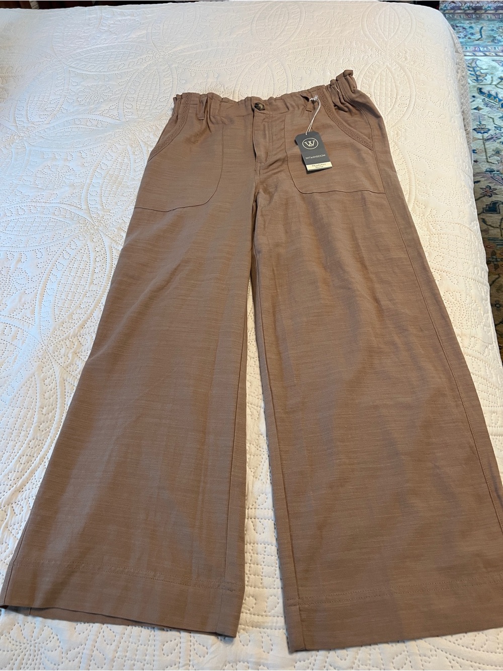 Wit & Wisdom Wide-Leg Women’s Pants in Brown 6P